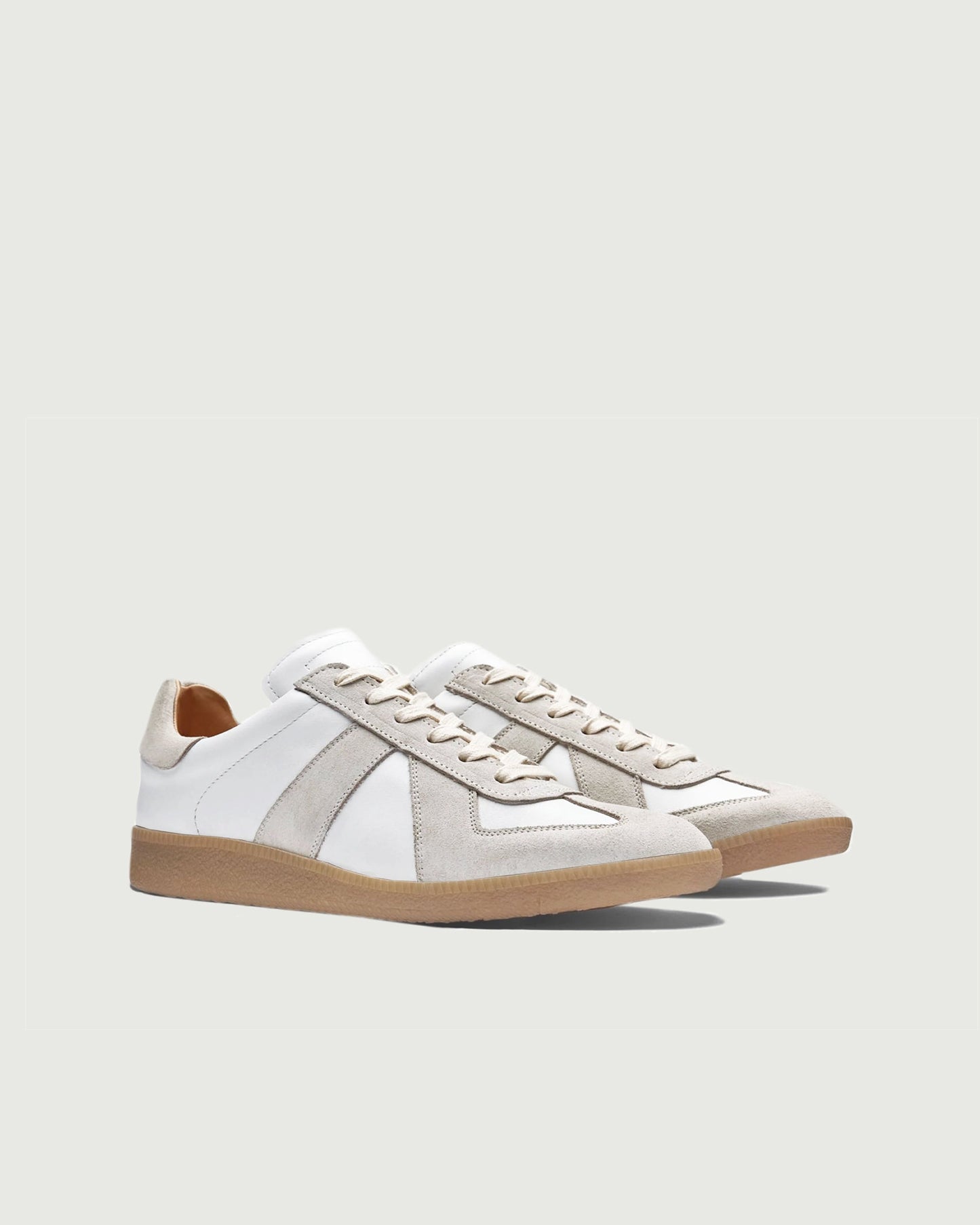 Oliver Cabell GAT-White / Gum