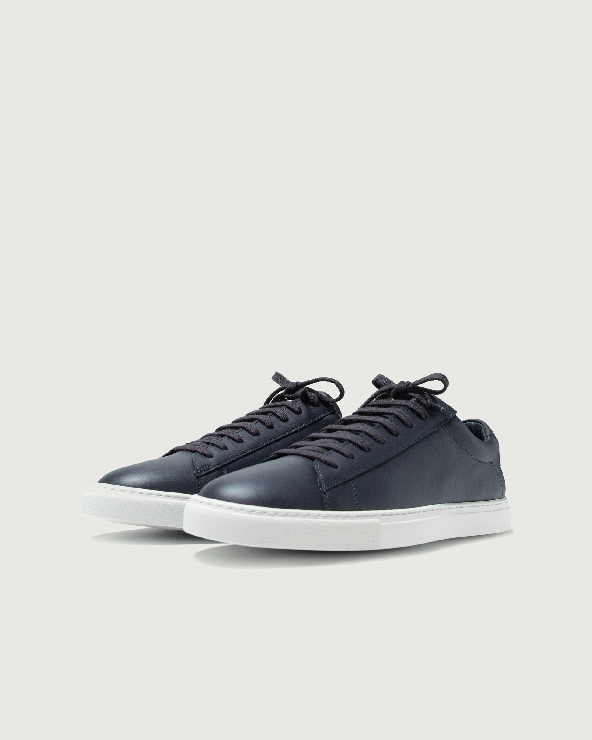 Oliver Cabell Low 1-Royal