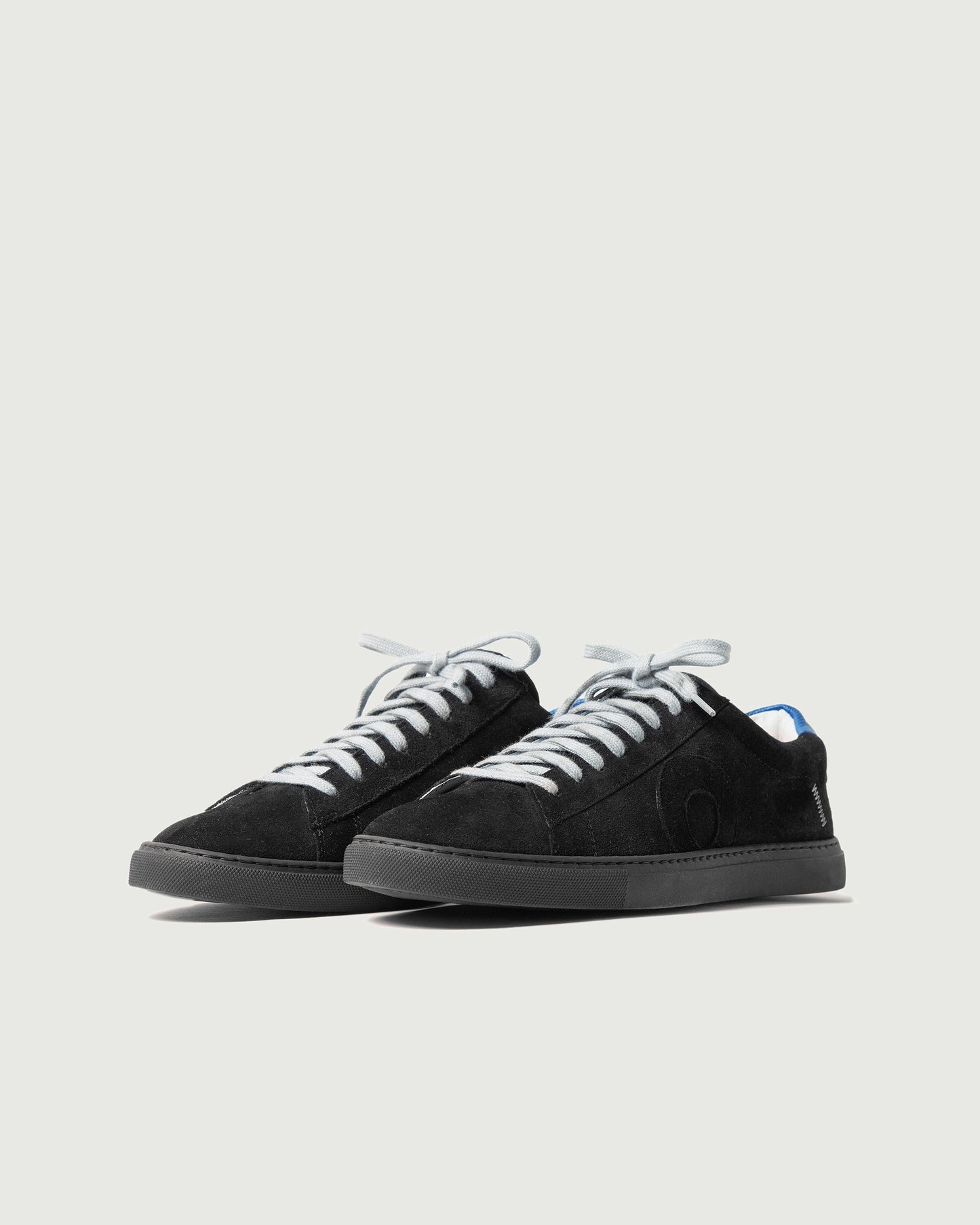 Oliver Cabell Low 1-Core Black