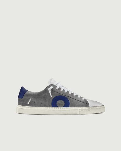 Oliver Cabell Low 1-Wallaby