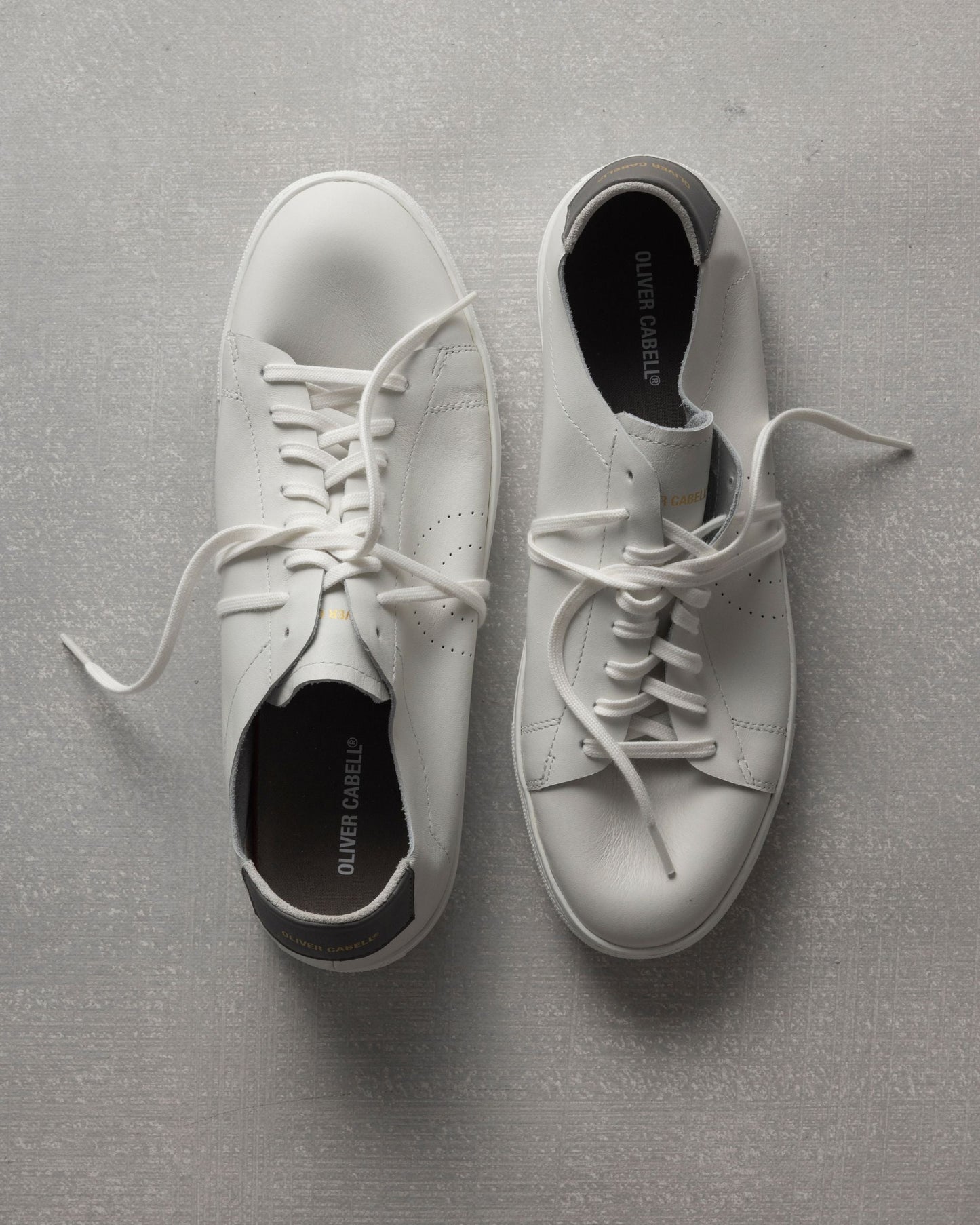 Oliver Cabell Low 1 DS-White / Stone
