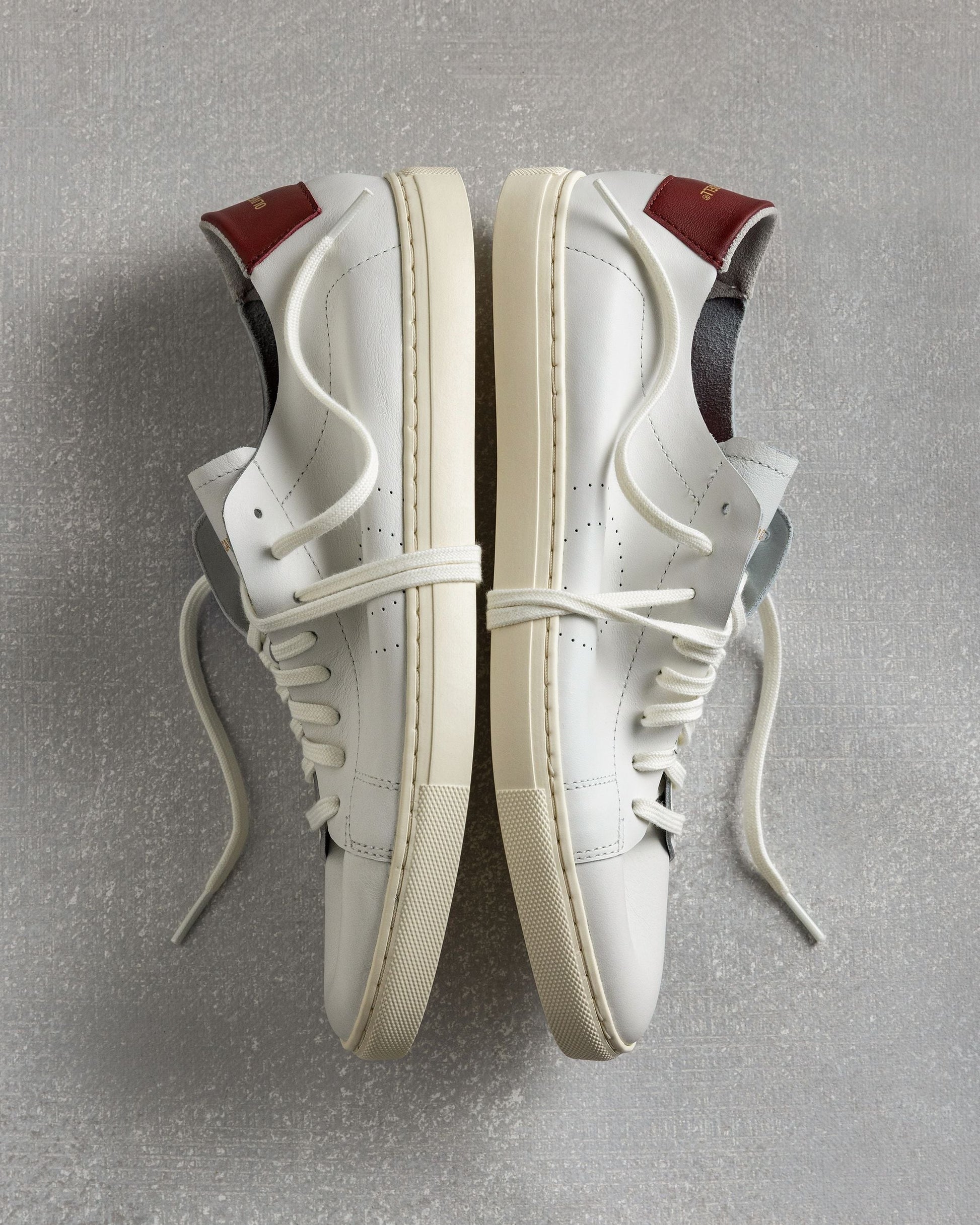 Oliver Cabell Low 1 DS-White / Brick