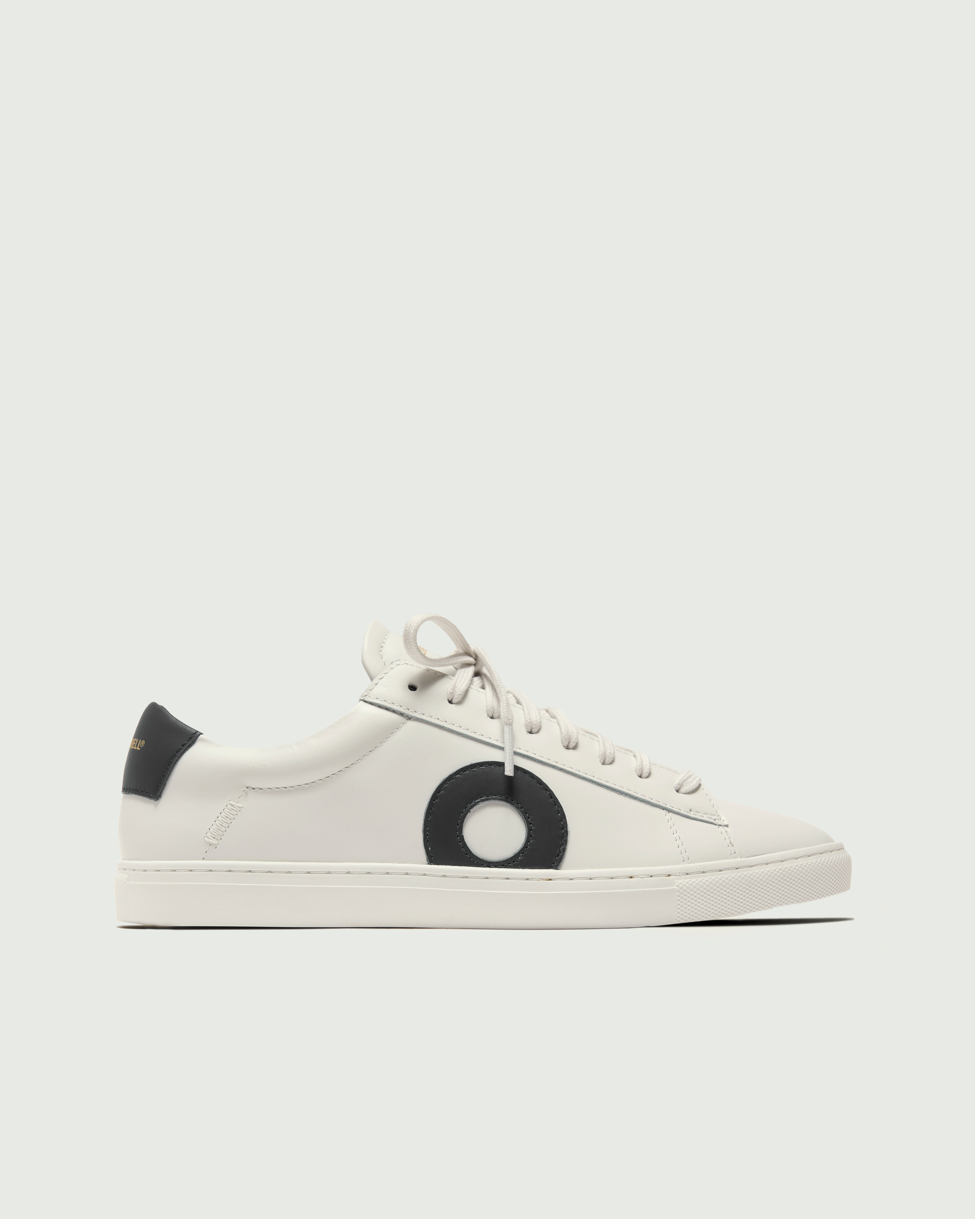 Oliver Cabell Low 1-White / Black