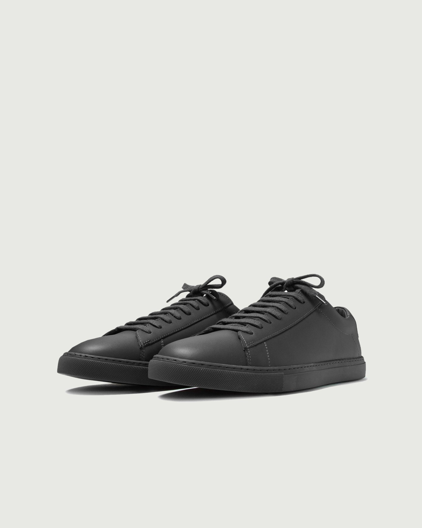 Oliver Cabell Low 1-Charcoal