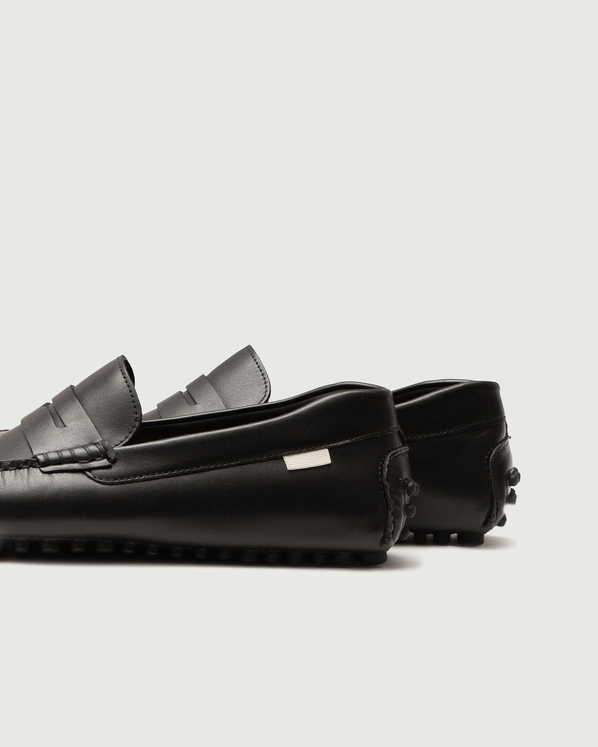 Oliver Cabell Driver-Black Leather