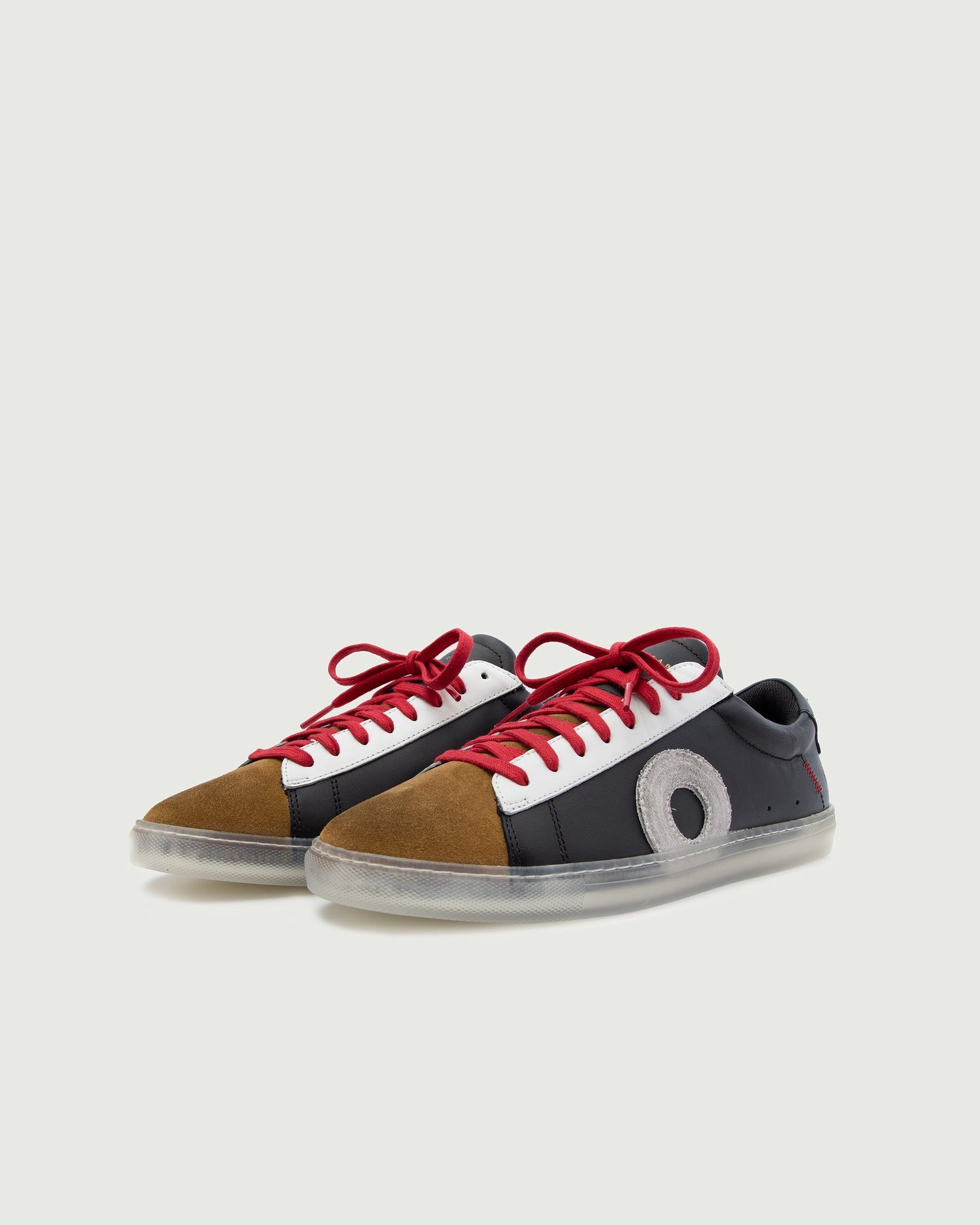 Oliver Cabell Low 1-Exotic