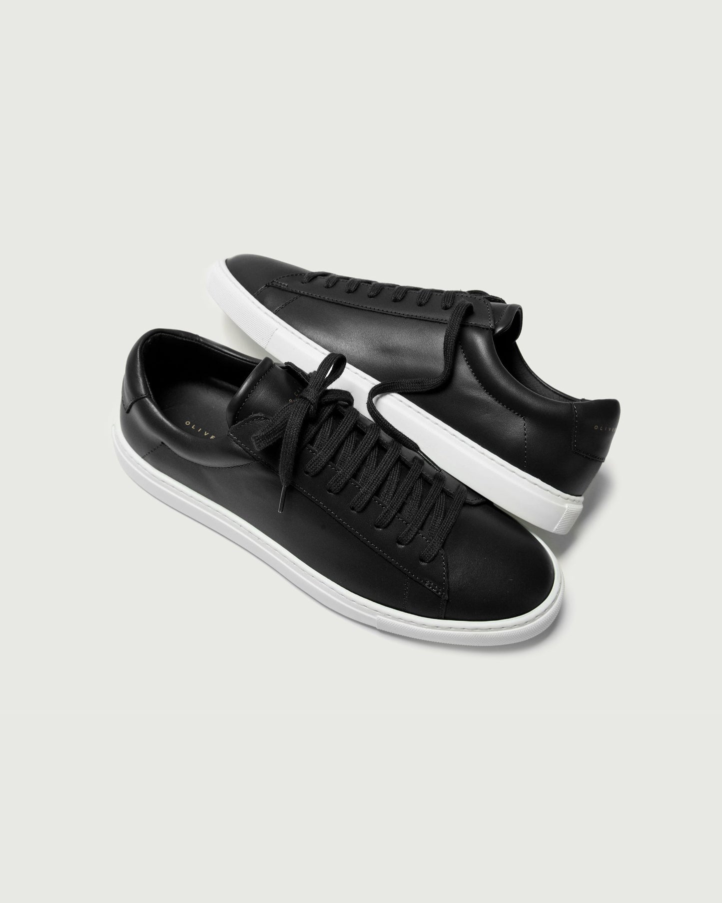 Oliver Cabell Low 1-Black