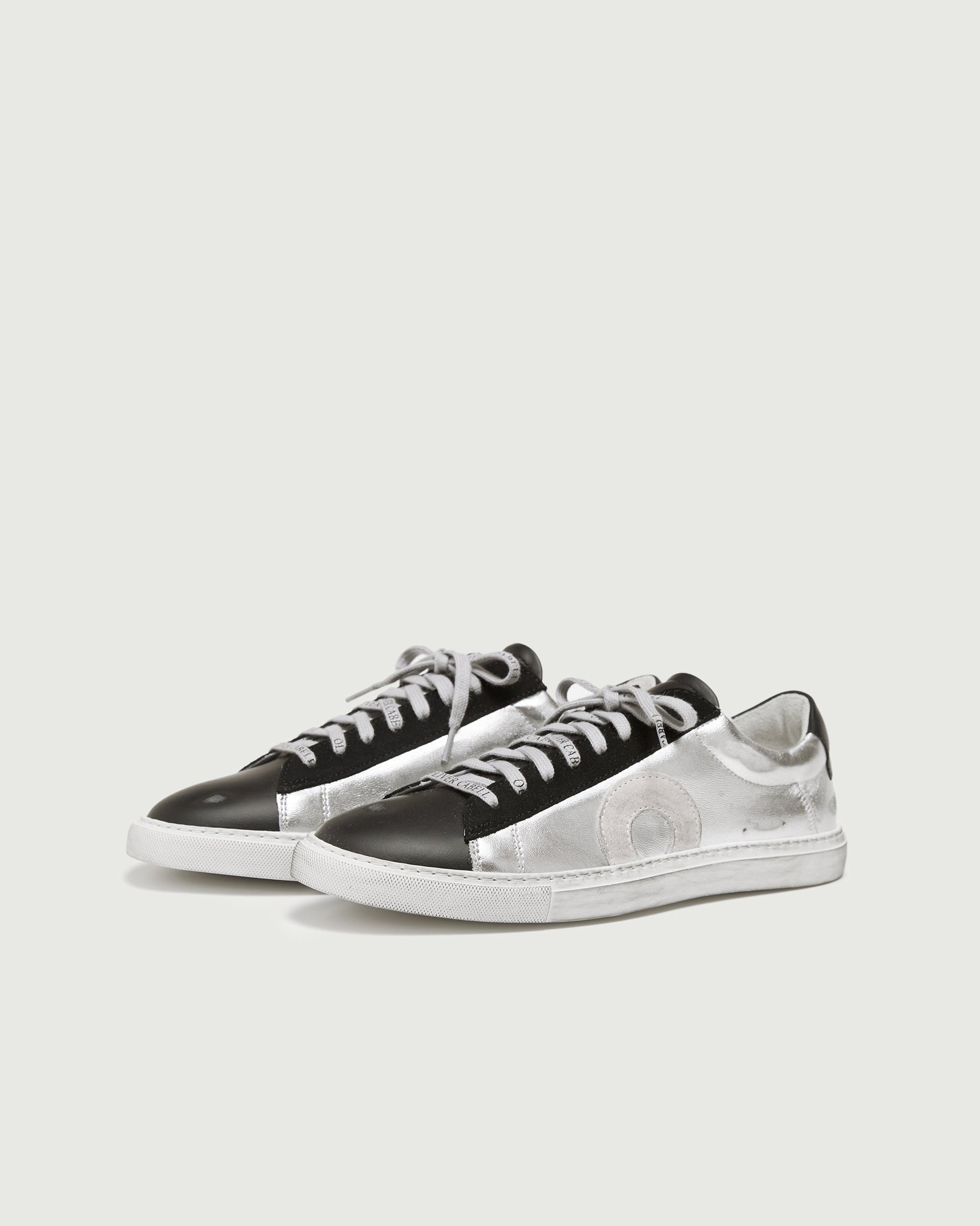 Oliver Cabell Low 1-Ivy