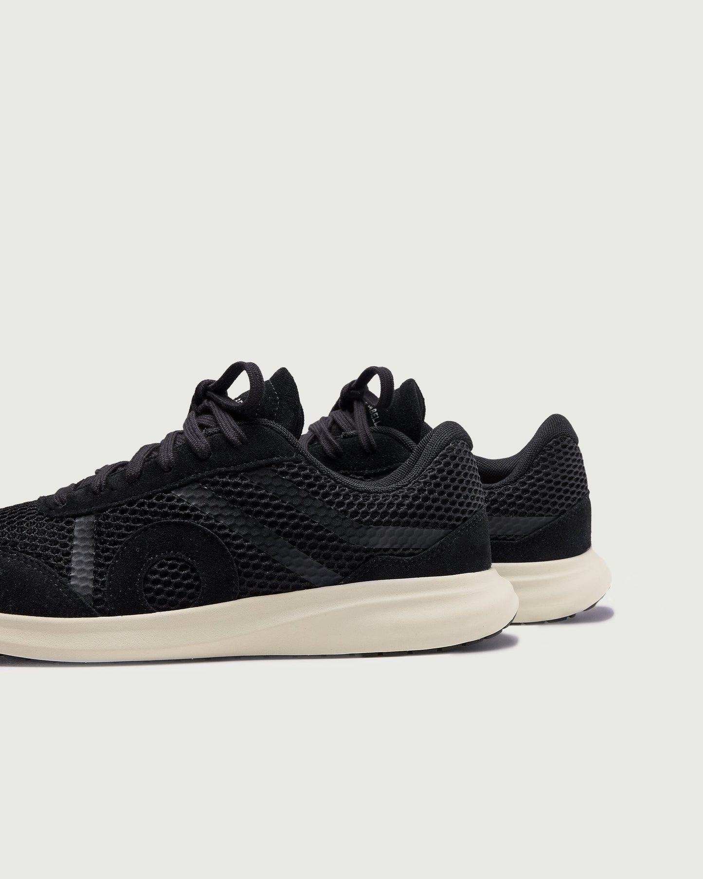 Oliver Cabell Proof 1-Black