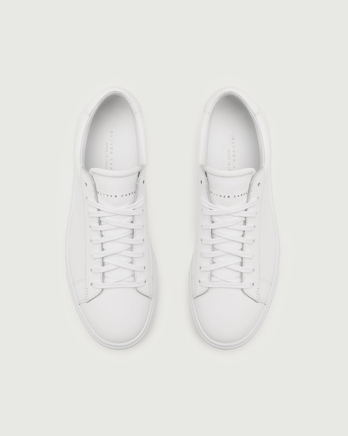 Oliver Cabell Low 1-White (Orthopedic)