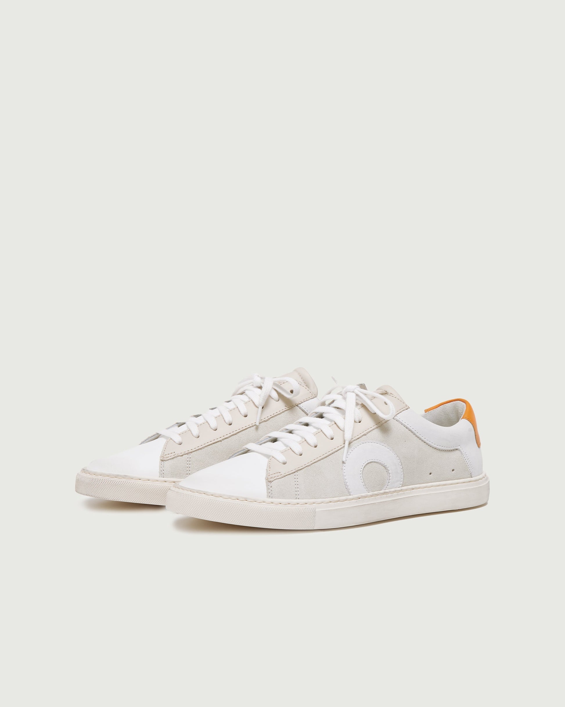 Oliver Cabell Low 1-Mango (Orthopedic)