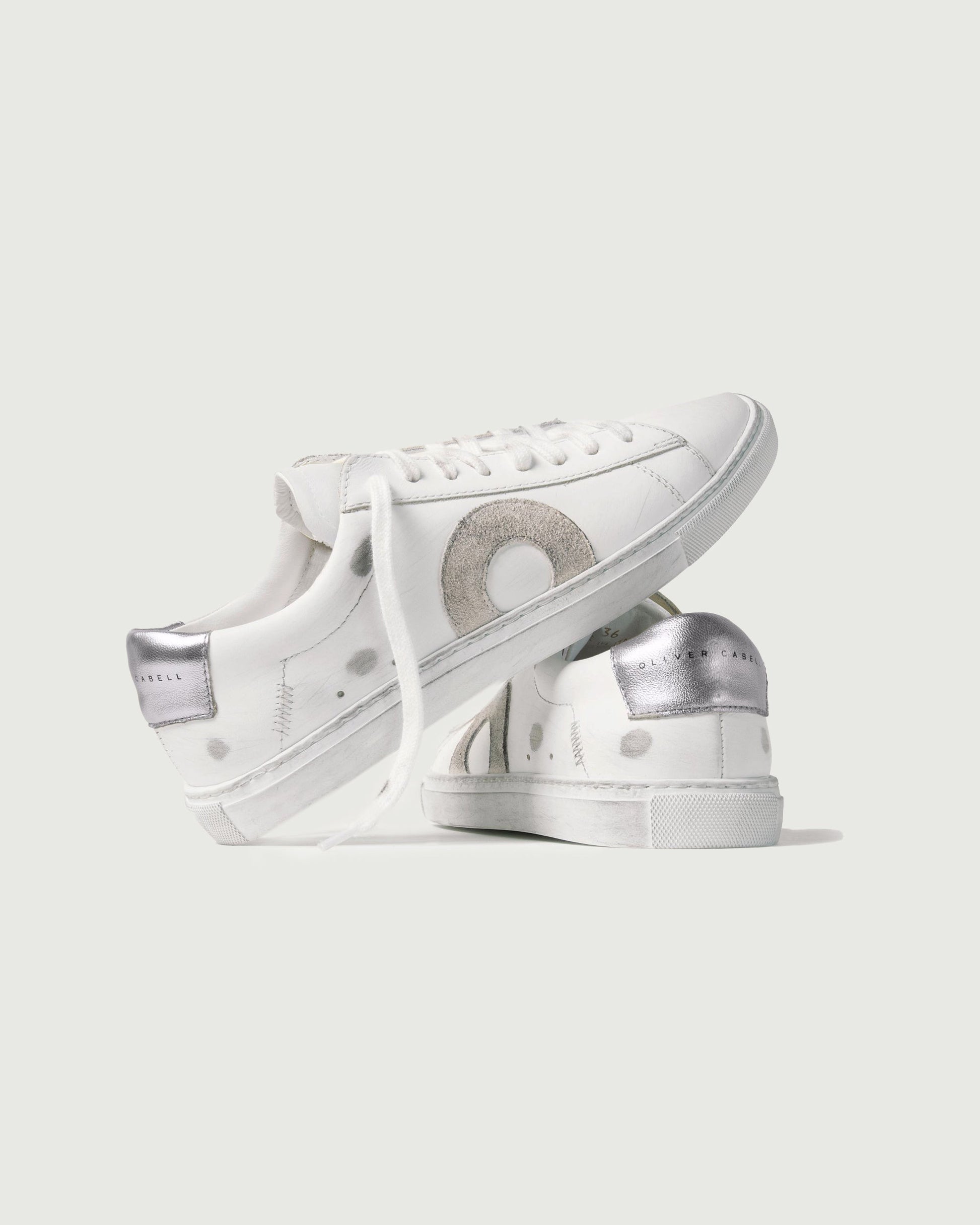 Oliver Cabell Low 1-Vienna (Orthopedic)
