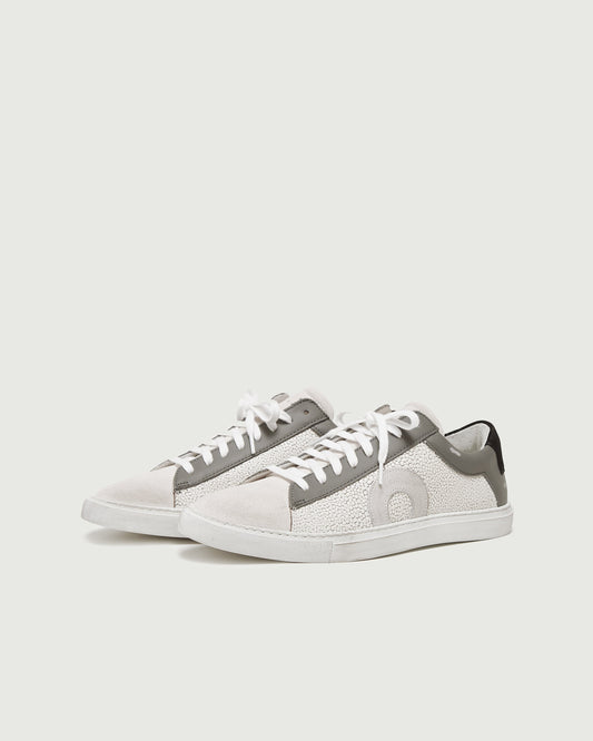 Oliver Cabell Low 1-Stingray (Orthopedic)