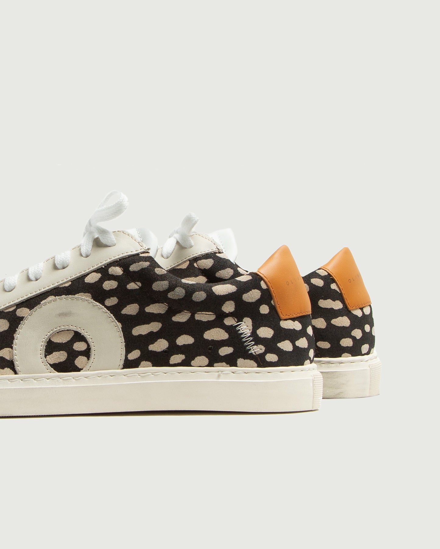 Oliver Cabell Low 1-Vichy (Orthopedic)