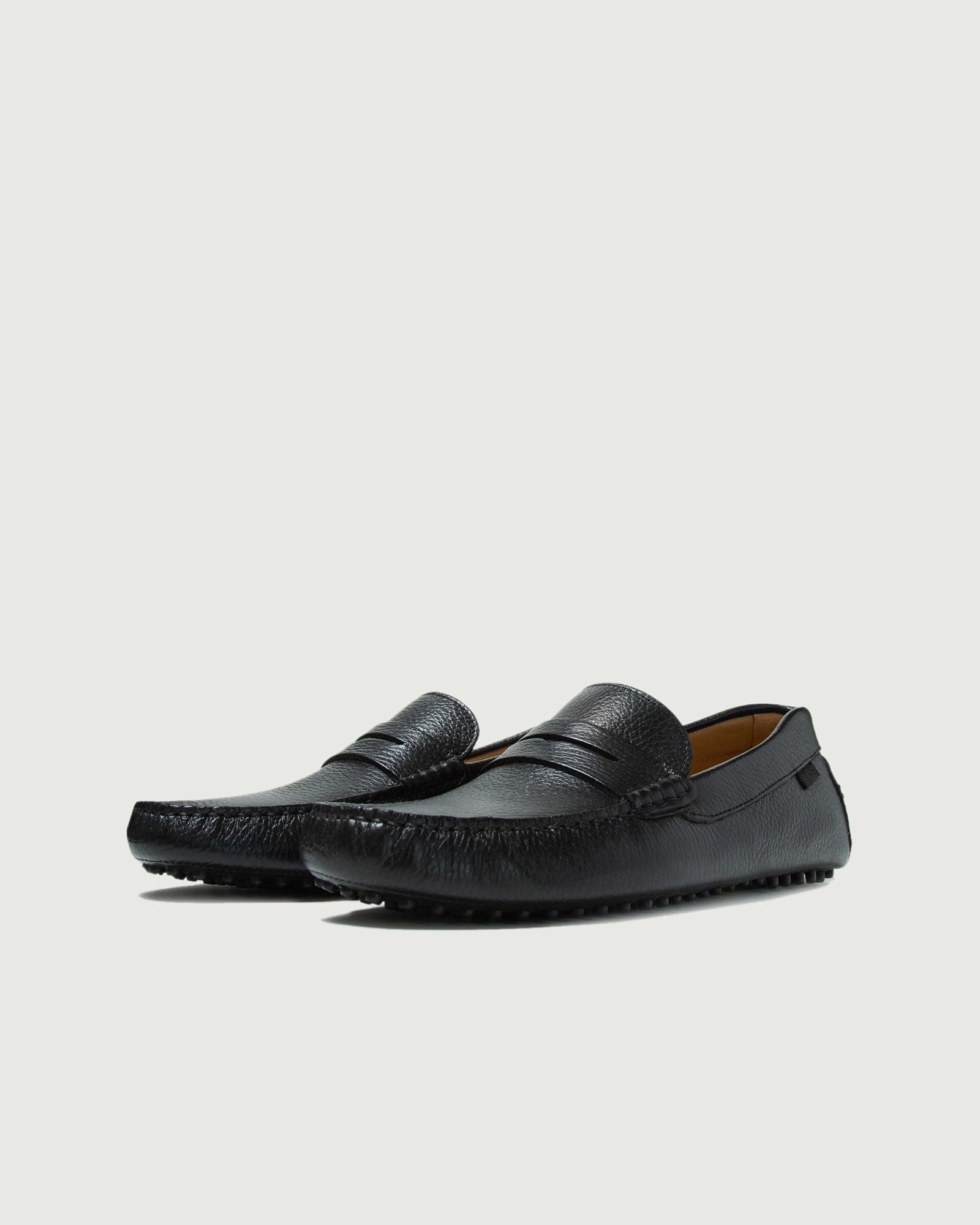 Oliver Cabell Driver-Black Pebbled